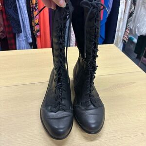 Naot Ladies Black Leather Tall Boots with Side Zipper Size 10.5 EUC